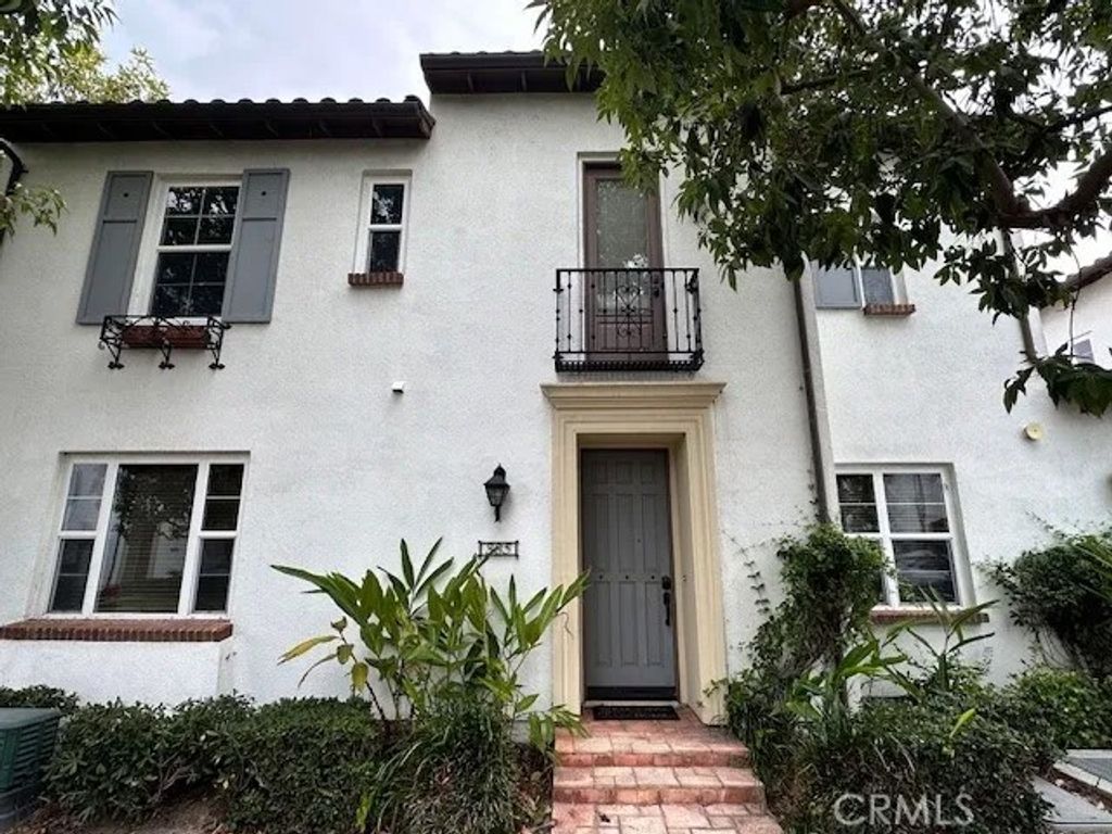 Photo of 385 N Santa Maria St, Anaheim, CA 92801 (MLS # PW26002659)