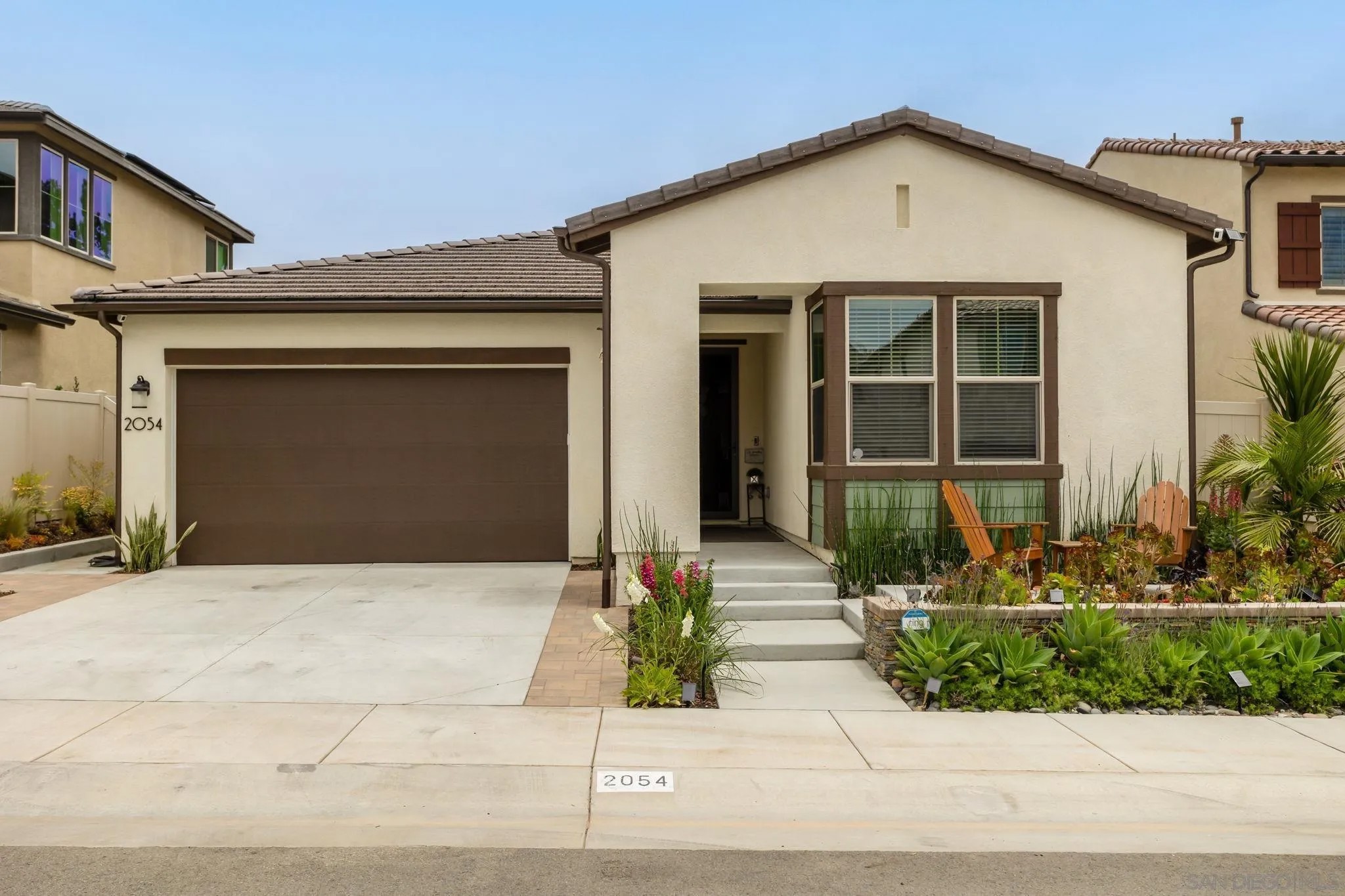 2054 Bruno Place