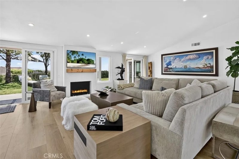 31042 Carrara