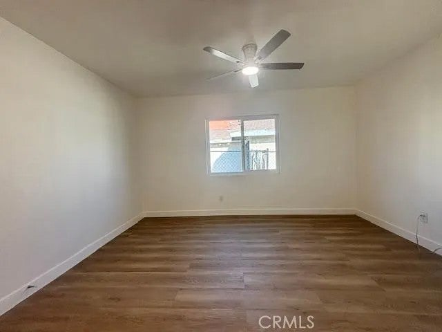 2214 E 111th