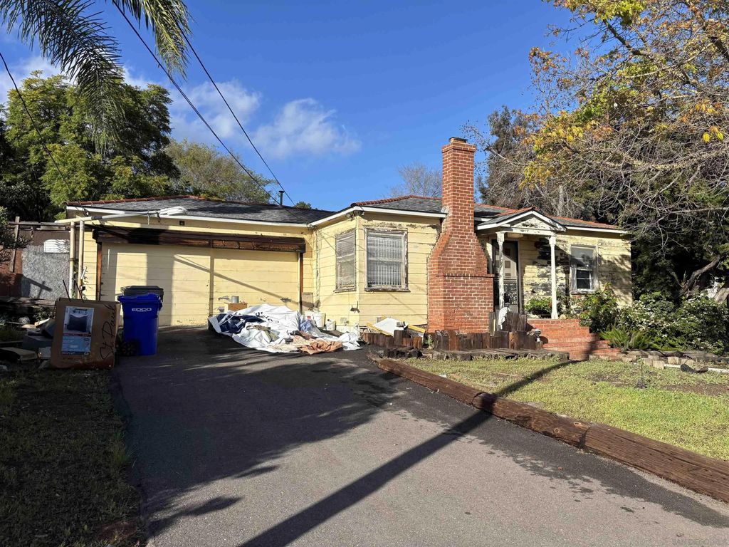 Photo of 10764 Challenge Blvd, La Mesa, CA 91941 (MLS # 260003932)