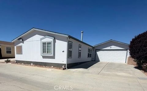 Photo of 22241 Nisqually Rd #49, Apple Valley, CA 92308 (MLS # DW26086753)