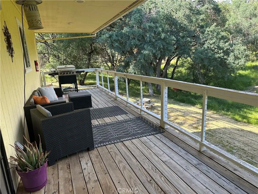 Photo of 3958 Snow Creek, Mariposa, CA 95338 (MLS # FR26022276)