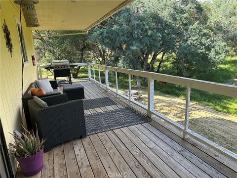 Photo of 3958 Snow Creek, Mariposa, CA 95338 (MLS # FR26022276)