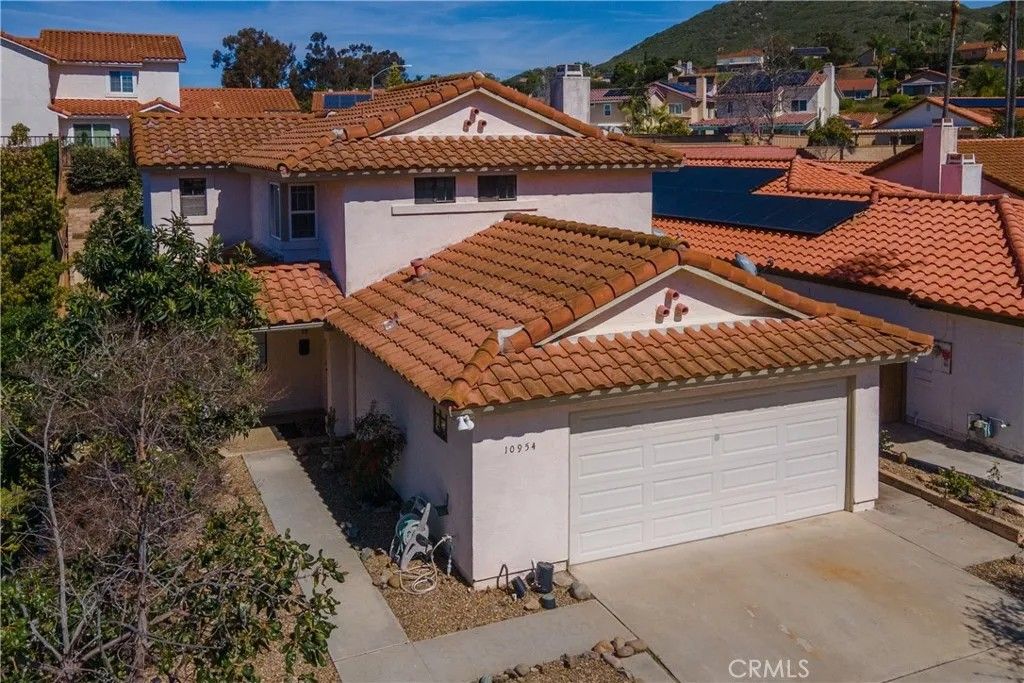 Photo of 10954 Cool Lake, San Diego, CA 92128 (MLS # SW26038957)