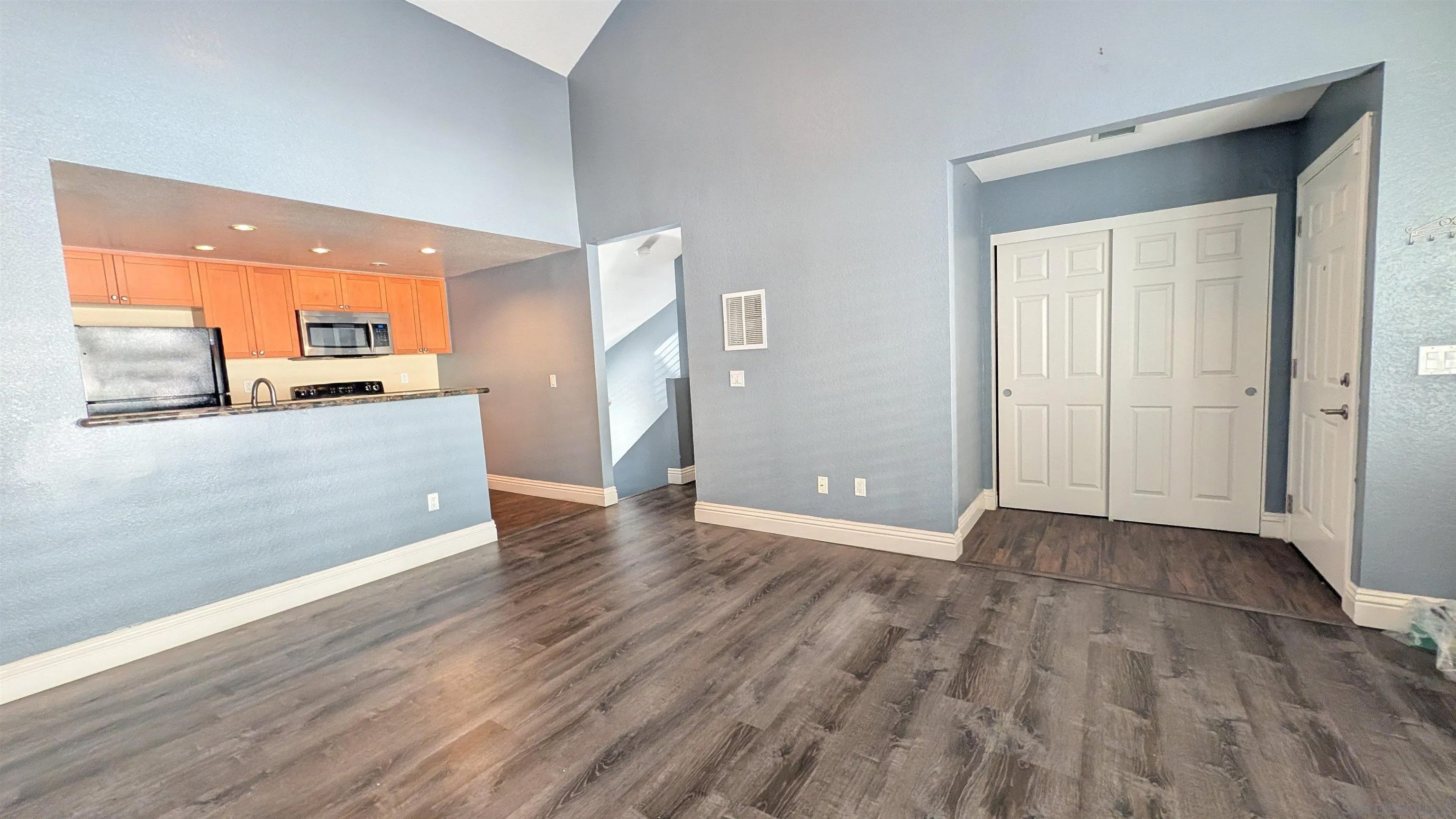 2249 Worden St 22