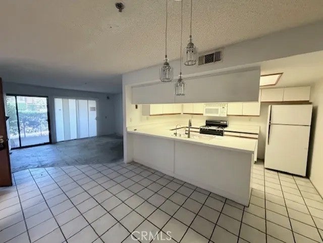 200 E Racquet Club Drive 35