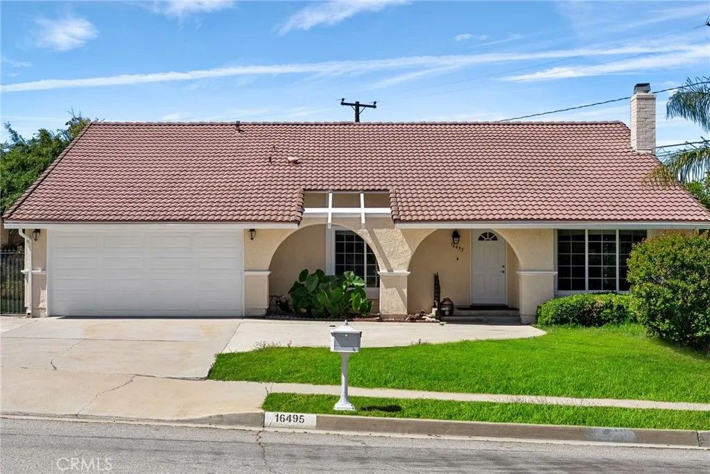 Photo of 16495 Canelones Dr, Hacienda Heights, CA 91745 (MLS # OC26074601)