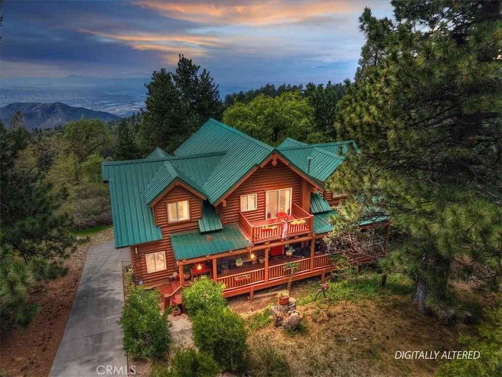 Photo of 2489 Spring Oak, Running Springs, CA 92382 (MLS # IG26083837)