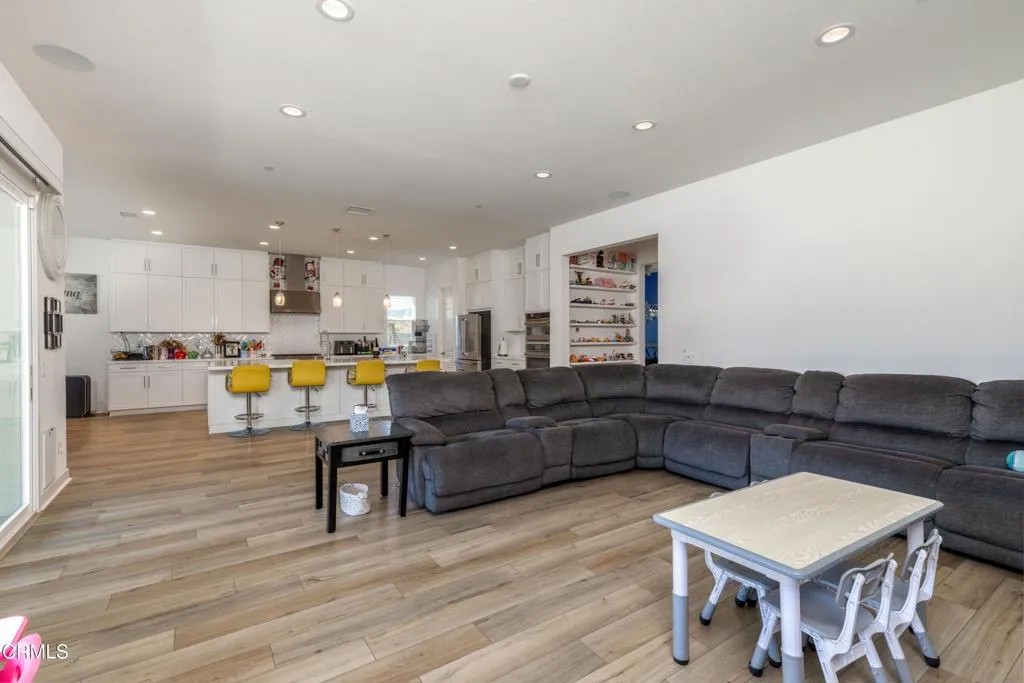28608 Windbreak Terrace