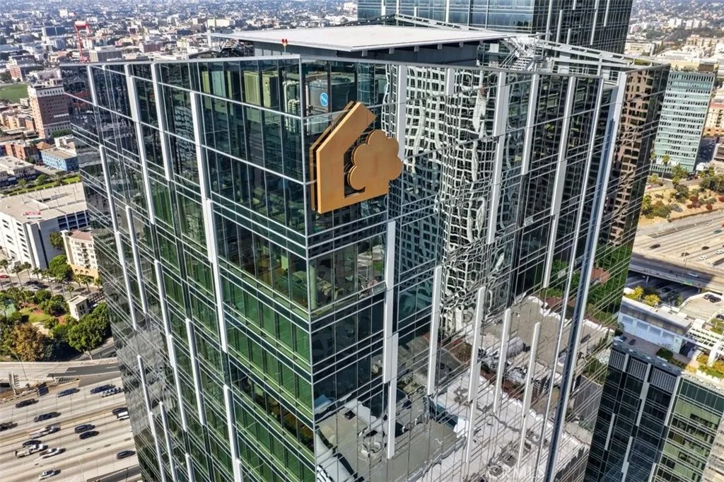 877 Francisco Street 3102