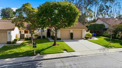 Photo of 17859 Avenida Alozdra, Rancho Bernardo (san Diego), CA 92128 (MLS # NDP2600326)