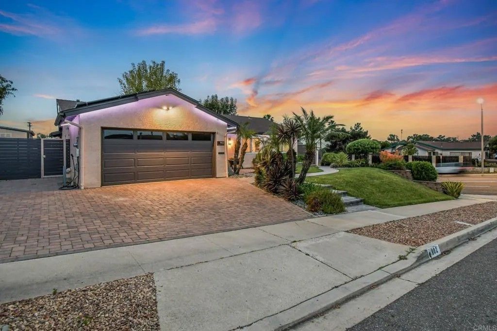 Photo of 902 Monterey Ct, Chula Vista, CA 91911 (MLS # PTP2601172)