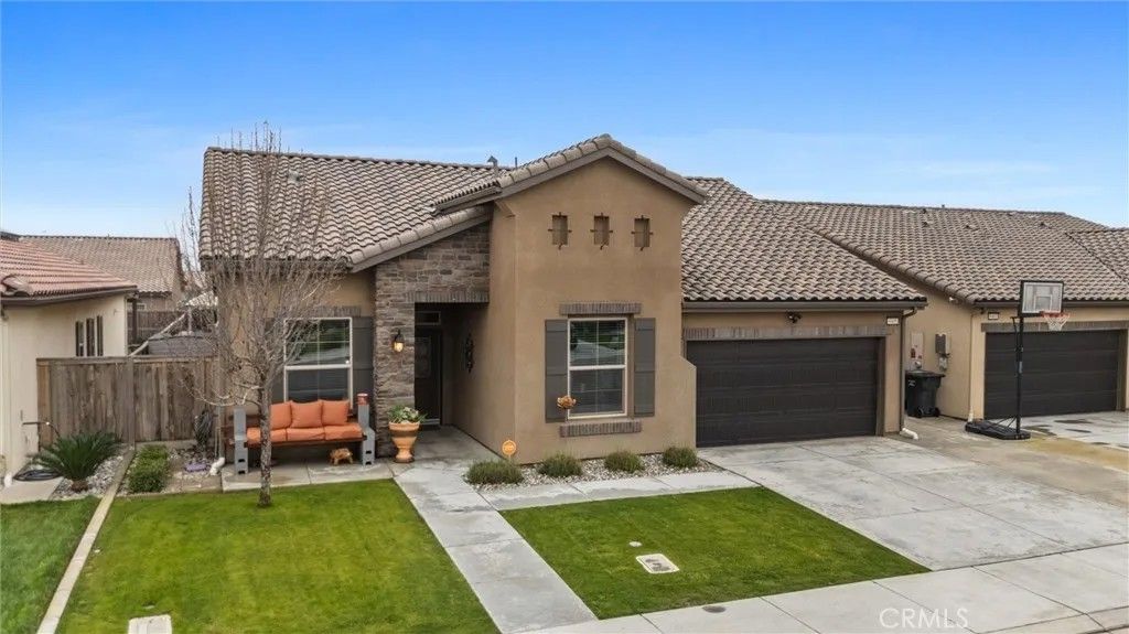 Photo of 9405 Laurel Ridge, Shafter, CA 93263 (MLS # PI26013919)