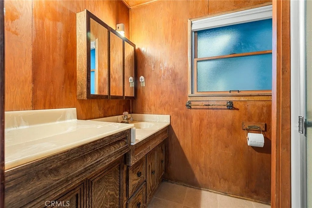 25455 Tahquitz