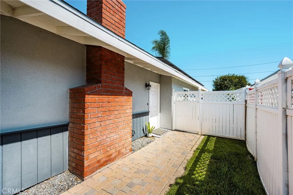 20212 E Santiago Canyon