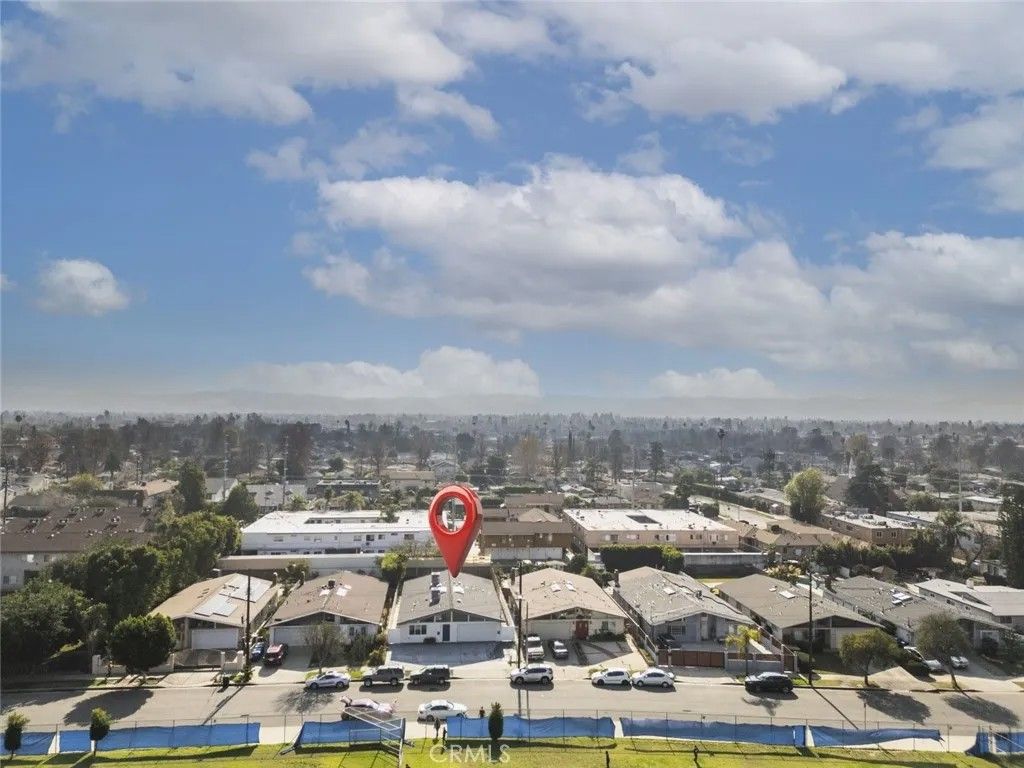 Photo of 13010 Hartland Street, North Hollywood, CA 91605 (MLS # SR26087384)