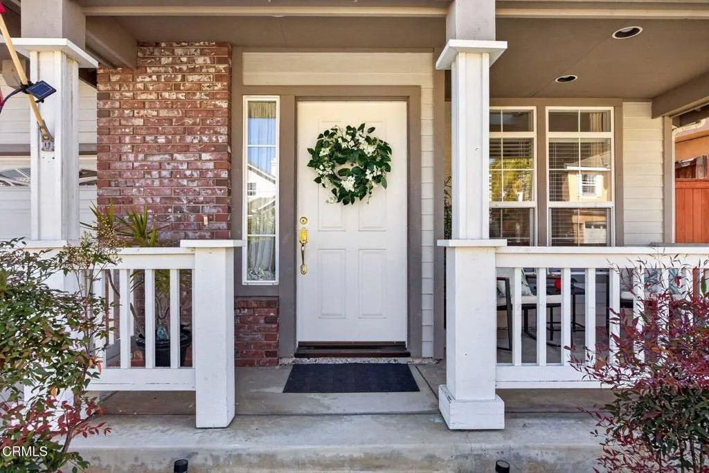 Photo of 641 Saratoga Avenue, Ventura, CA 93003 (MLS # V1-36011)