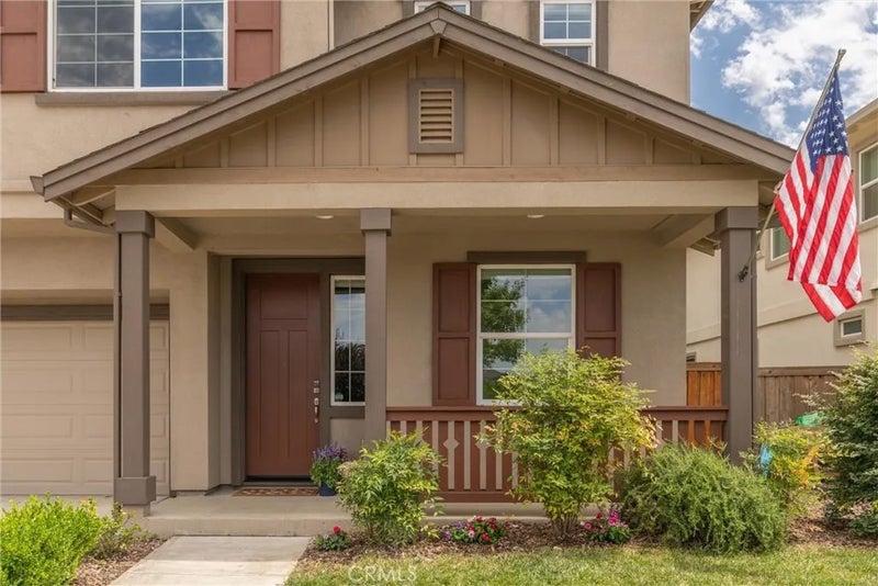 23 Bentwater Loop