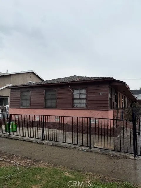 1868 Locust