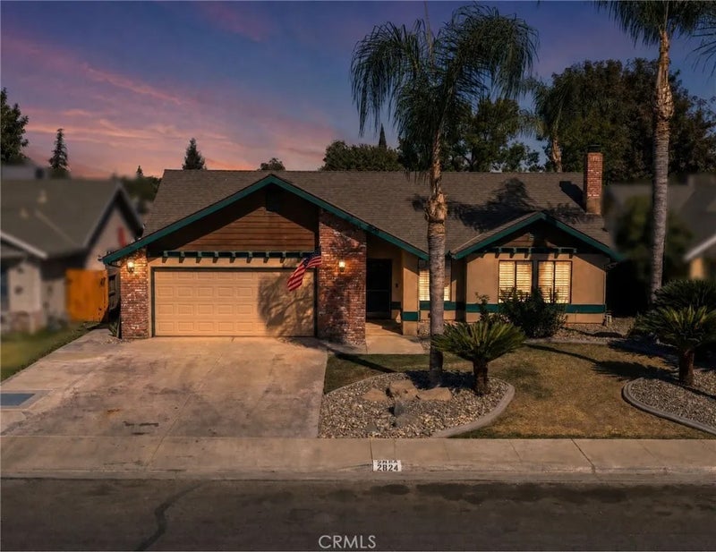2824 W Hemlock Court