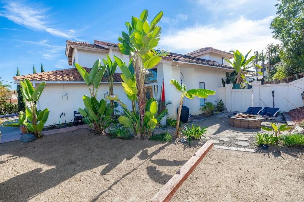 1977 White Birch Drive