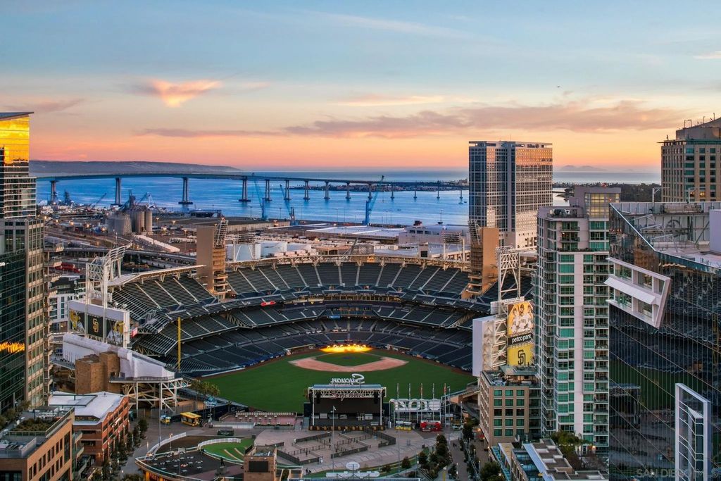 Photo of 800 The Mark Ln #2801, San Diego, CA 92101 (MLS # 260004457)