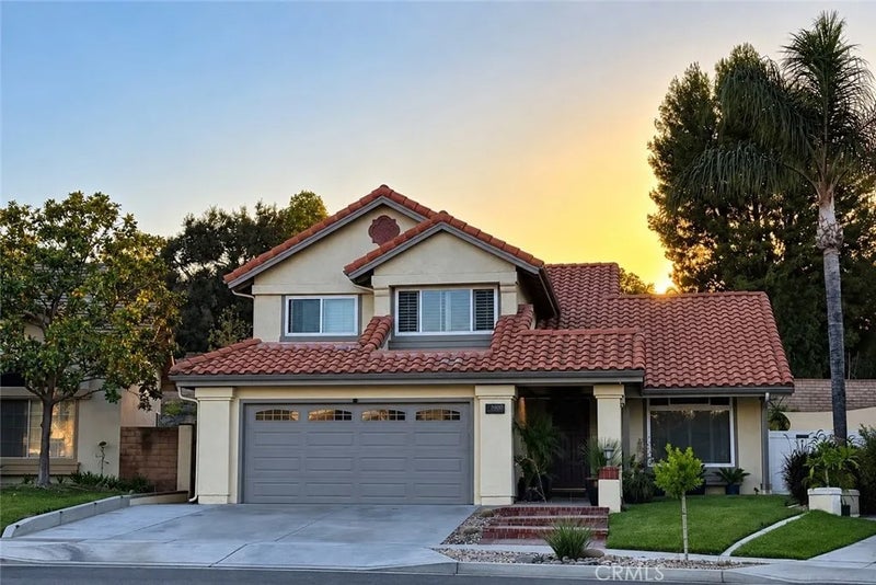 2400 Pepperwood