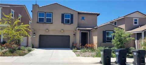 Photo of 833 Half Moon Avenue, Redlands, CA 92374 (MLS # RS26024987)