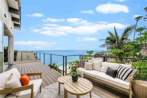 Photo of 32015 Point Place, Laguna Beach, CA 92651 (MLS # OC25145984)