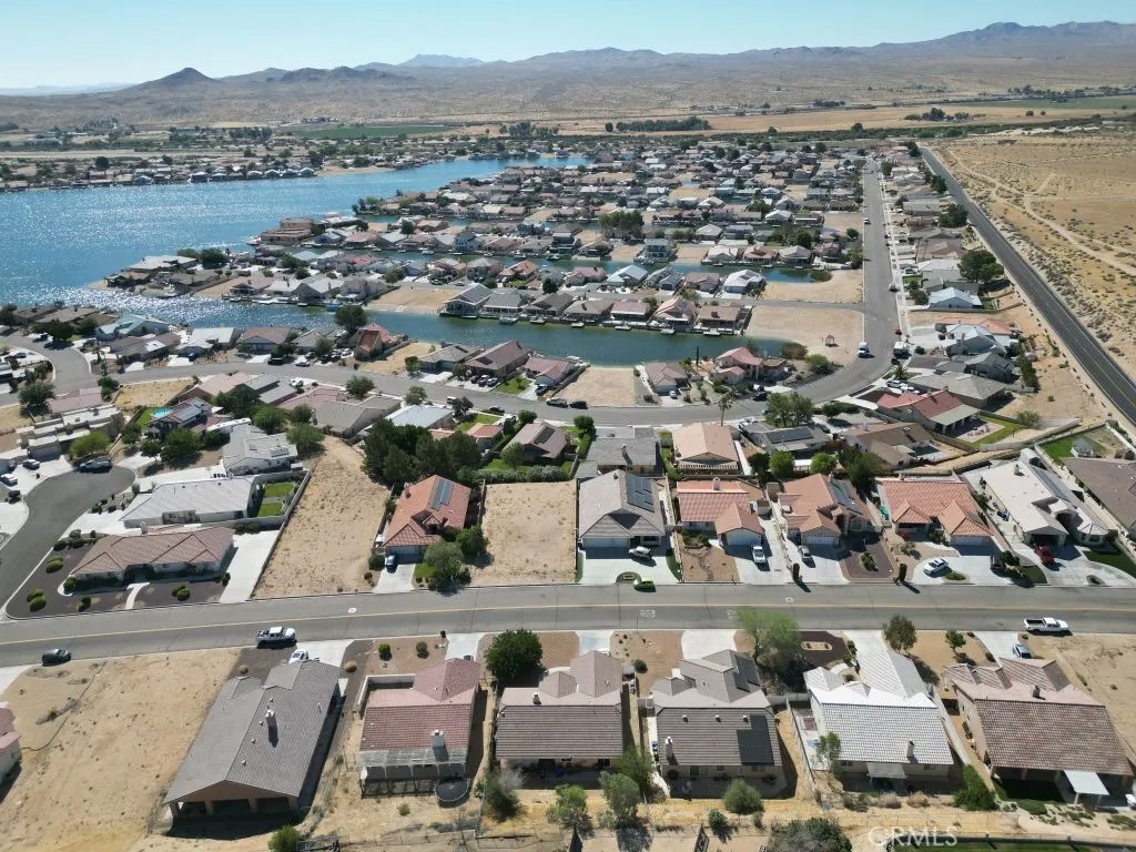 26481 Silver Lakes