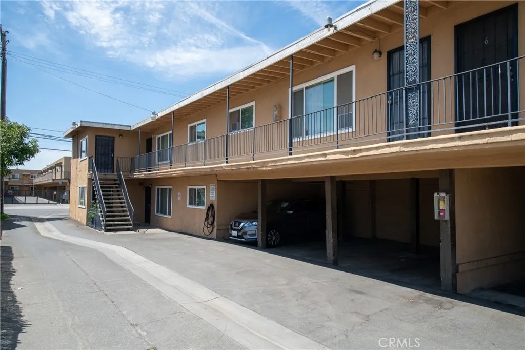 1003 W Bishop Street