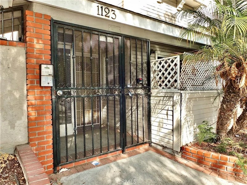1123 Junipero Avenue 7
