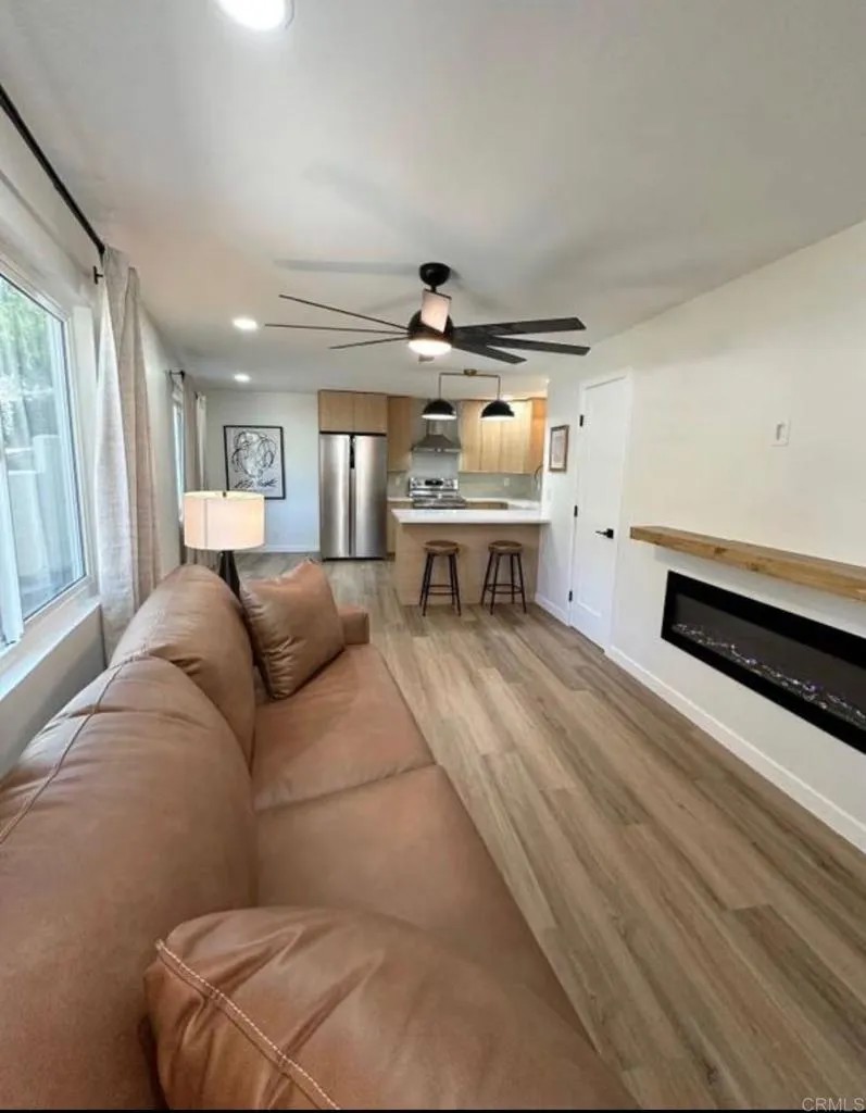 5725 Linda Vista Road 8