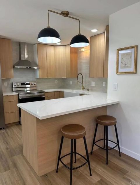 5725 Linda Vista Road 8 San Diego CA 92110