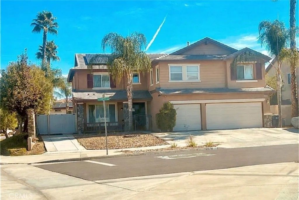 Photo of 33630 Eugenia Ln, Murrieta, CA 92563 (MLS # IG25253832)