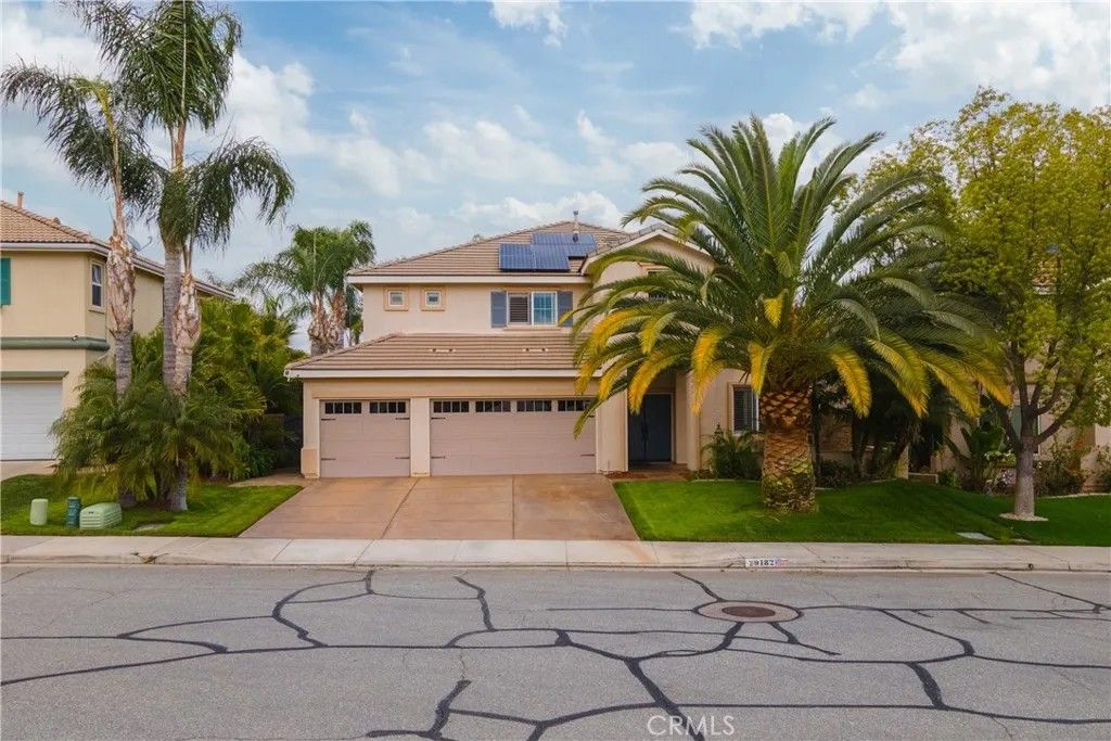 Photo of 29182 Bridalveil LN, Menifee, CA 92584 (MLS # IG26098139)