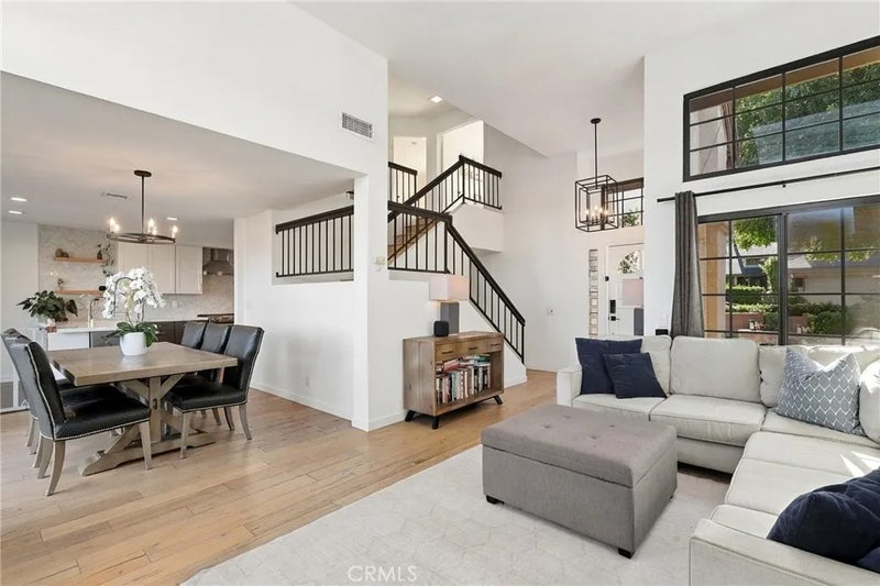 6203 East Twin Peak Circle