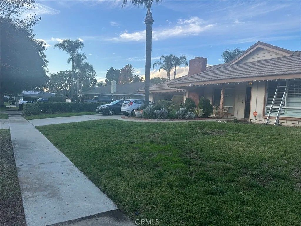 Photo of 9370 Somerset Dr, Rancho Cucamonga, CA 91701 (MLS # DW26012248)