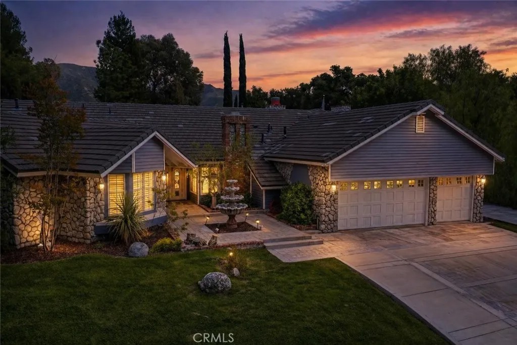 15657 Live Oak Springs Canyon