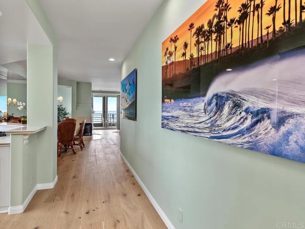 901 S Pacific Street #101