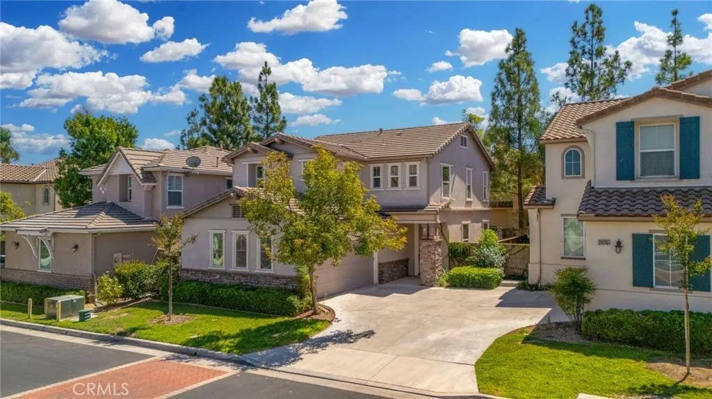 Photo of 28403 Ravenna St, Murrieta, CA 92563 (MLS # SW26106432)