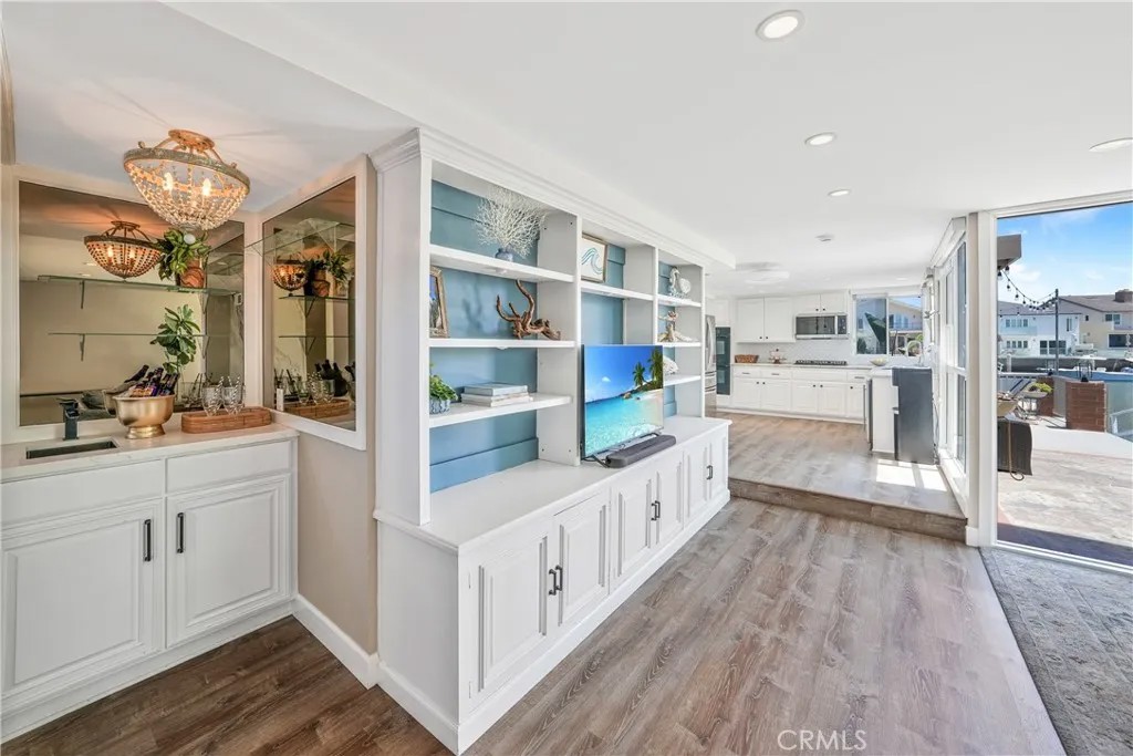 16266 Tisbury