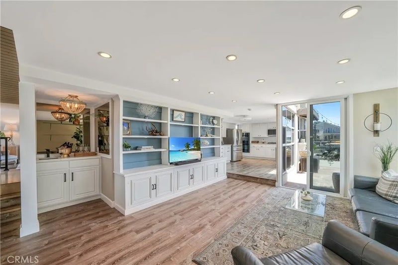 16266 Tisbury