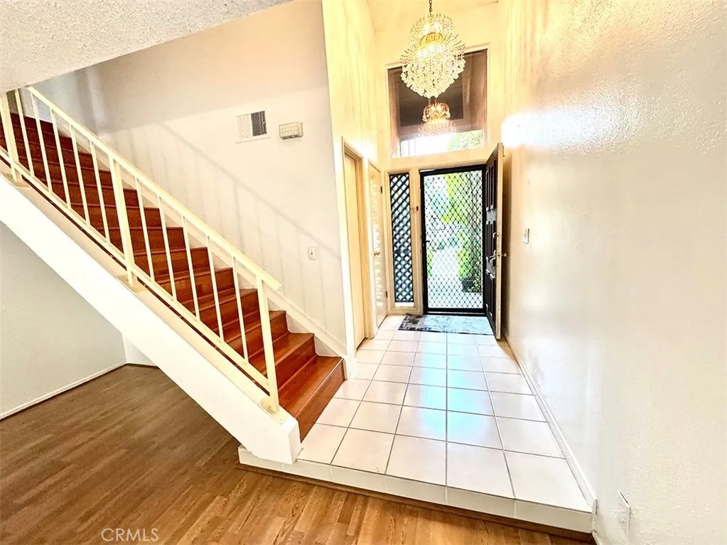 17241 Roscoe 16