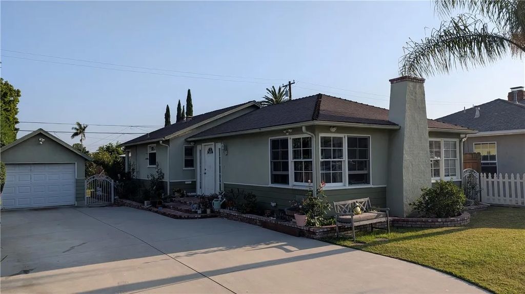 Photo of 3762 Mohawk St, Pasadena, CA 91107 (MLS # SR26094299)