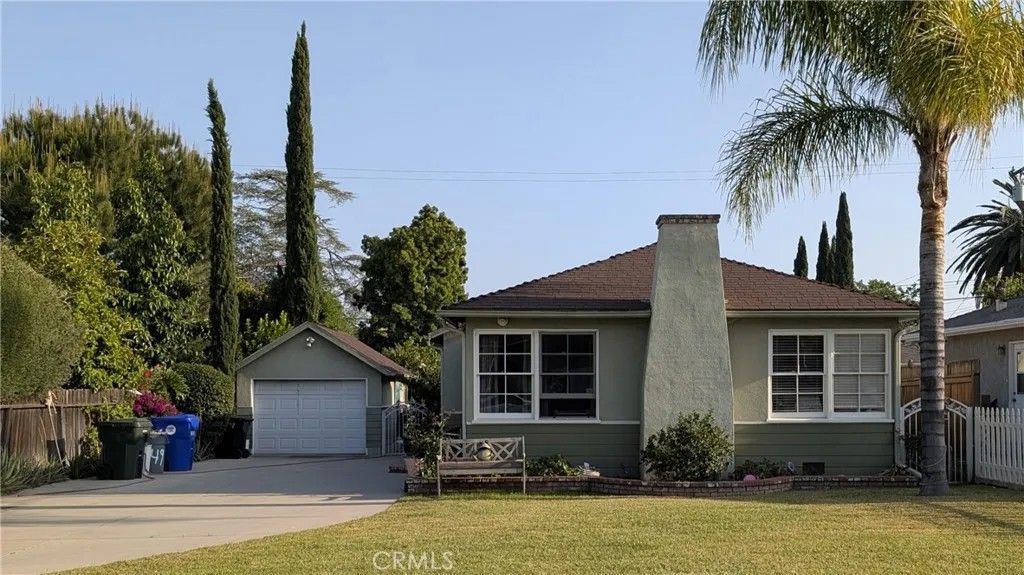 Photo of 3762 Mohawk St, Pasadena, CA 91107 (MLS # SR26094299)
