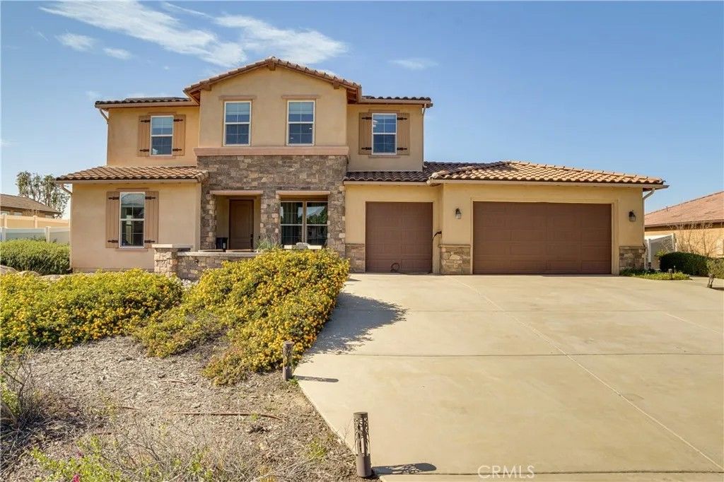 Photo of 1653 Lucas Lane, Redlands, CA 92374 (MLS # CV26030414)