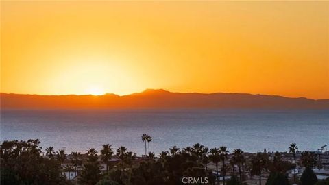 Photo of 2921 Setting Sun Dr, Corona Del Mar, CA 92625 (MLS # NP26083259)