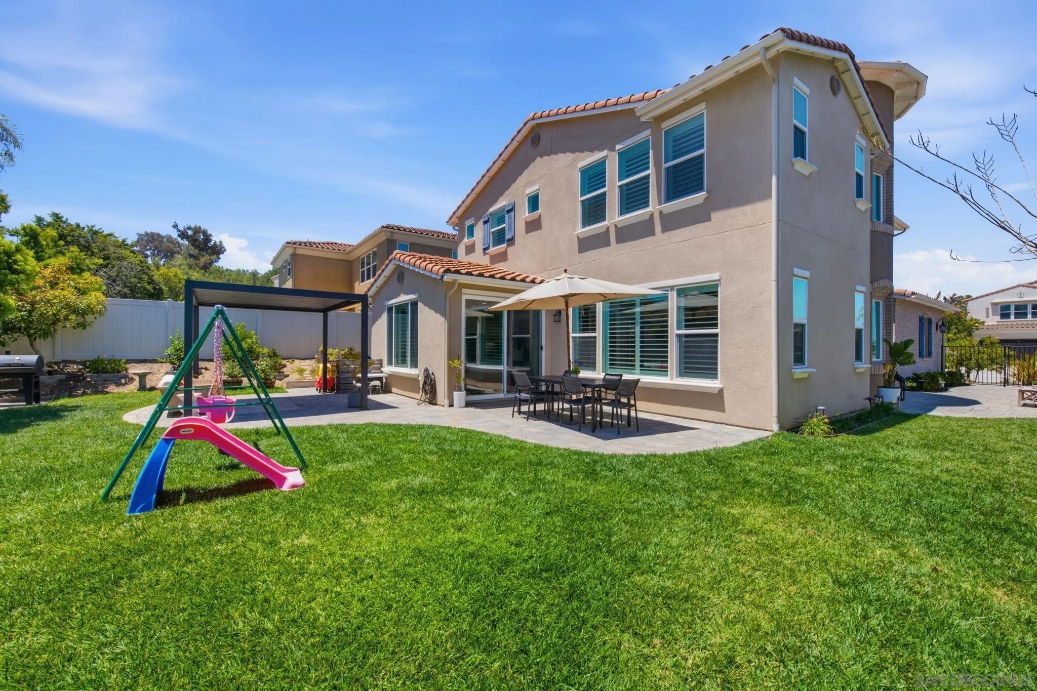 716 Thorntree Ct